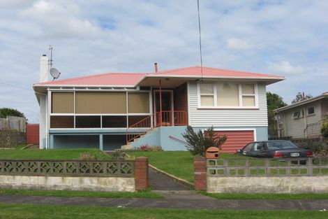 Photo of property in 10 Clearmont Crescent, Blagdon, New Plymouth, 4310