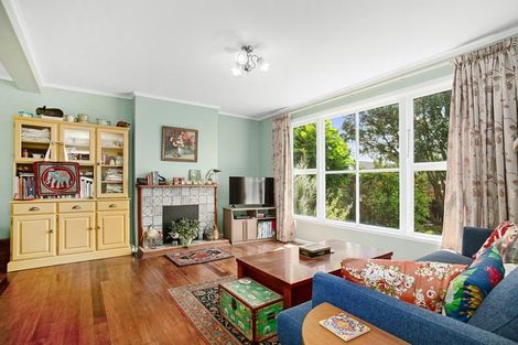 Photo of property in 73 Godley Street, Waiwhetu, Lower Hutt, 5010