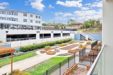 Photo of property in Apollo Apartments, 201/46 Rosedale Road, Rosedale, Auckland, 0632