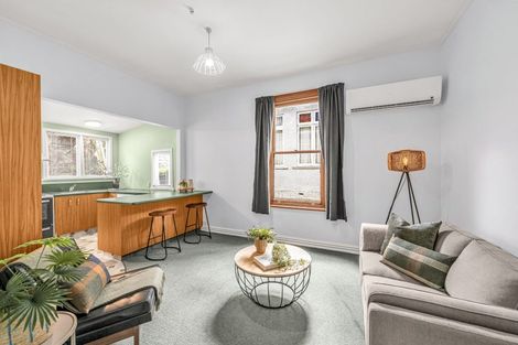 Photo of property in 22 Thomson Street, Lookout Point, Dunedin, 9011