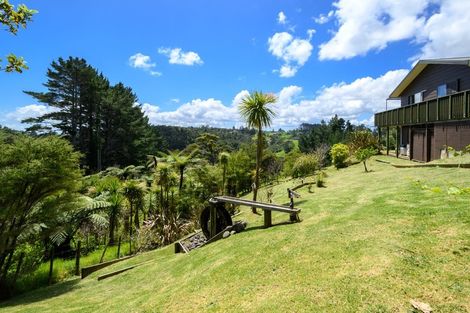 Photo of property in 394a Wairere Road, Waitakere, Auckland, 0782