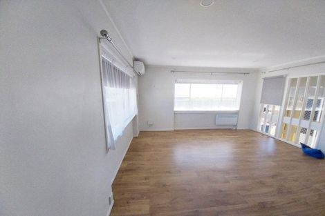 Photo of property in 2/28 Salisbury Road, Birkdale, Auckland, 0626