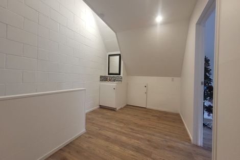 Photo of property in Silver Birch Court, 1/567u High Street, Boulcott, Lower Hutt, 5010