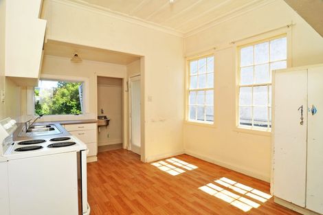 Photo of property in 18 Cochrane Street, Mornington, Dunedin, 9011