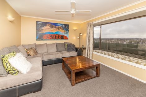 Photo of property in 2/66 Parklands Drive, Huntsbury, Christchurch, 8022