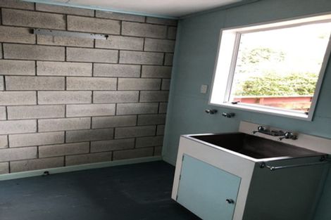 Photo of property in 22 Mudgway Place, Awapuni, Palmerston North, 4412