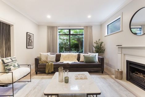 Photo of property in 35a Marsden Avenue, Mount Eden, Auckland, 1024