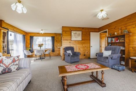 Photo of property in 26 Marchant Place, Westown, New Plymouth, 4310