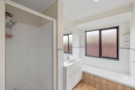 Photo of property in 155 Evans Road, Papamoa Beach, Papamoa, 3118