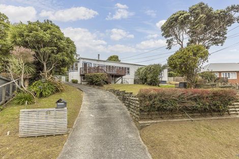 Photo of property in 33 Bankot Crescent, Ngaio, Wellington, 6035