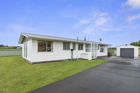 Photo of property in 12 Denmark Terrace, Midhirst, Stratford, 4394