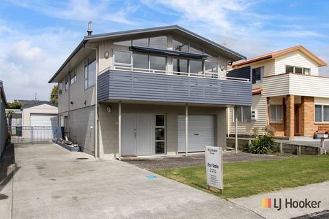 Photo of property in 15 Brighton Road, Waihi Beach, 3611