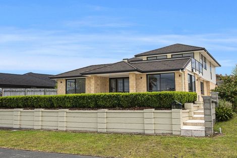 Photo of property in 38 Key West Drive, One Tree Point, 0118