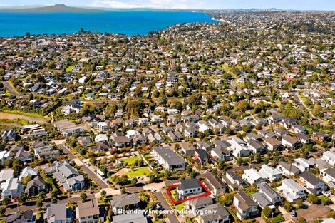 Photo of property in 13 Caldera Drive, Long Bay, Auckland, 0630