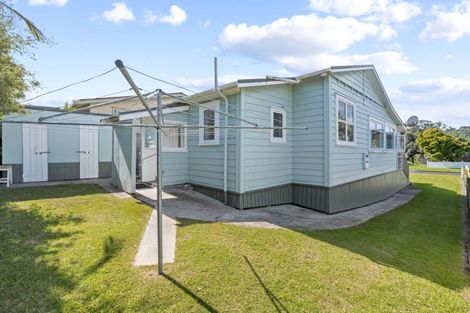 Photo of property in 9 Hinemoa Road, Waihi Beach, 3611