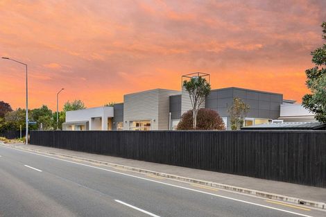 Photo of property in 209 Weston Road, St Albans, Christchurch, 8052