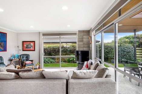 Photo of property in 4 Walnut Drive, Motueka, 7120