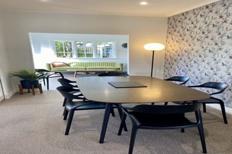 Photo of property in 15 Trelissick Crescent, Ngaio, Wellington, 6035