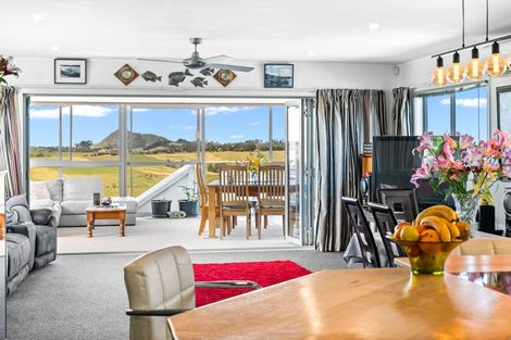 Photo of property in 80 Campbell Road, Parua Bay, Onerahi, 0192