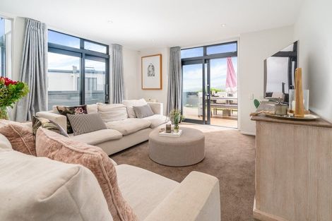 Photo of property in 28a Punjab Street, Khandallah, Wellington, 6035