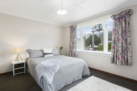 Photo of property in 35 Bradford Street, Bradford, Dunedin, 9011