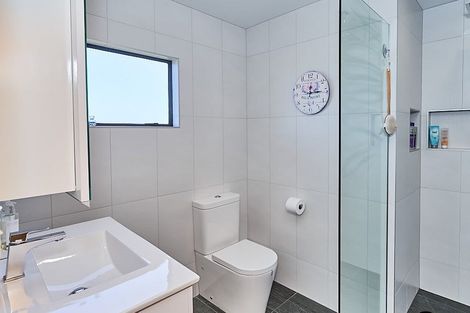 Photo of property in 18a Harvey Road, Bluff Hill, Napier, 4110