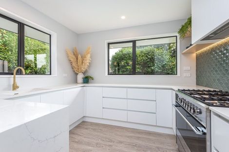 Photo of property in 1/48 Jeffreys Road, Fendalton, Christchurch, 8052