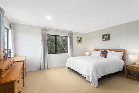 Photo of property in 26a Niccol Avenue, Narrow Neck, Auckland, 0624