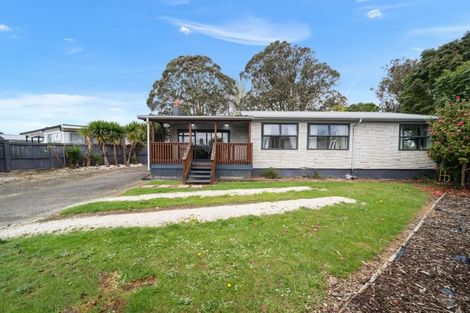 Photo of property in 13 Romney Place, Manurewa, Auckland, 2102