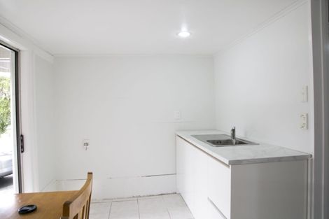 Photo of property in 1/10 Juniper Road, Sunnynook, Auckland, 0620