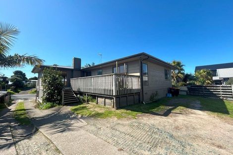Photo of property in 1050 Papamoa Beach Road, Papamoa Beach, Papamoa, 3118