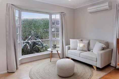 Photo of property in 8 Kirkdale Place, Avonhead, Christchurch, 8042