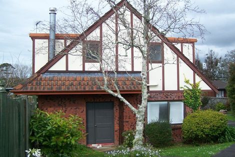 Photo of property in 1/38 Curacao Place, Half Moon Bay, Auckland, 2012