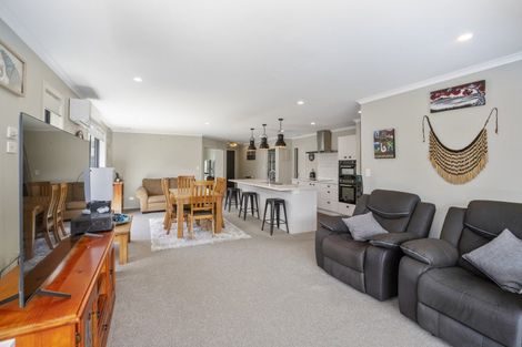 Photo of property in 71 Tynan Street, Te Puke, 3119