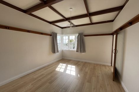 Photo of property in 9 Akarana Avenue, Mount Roskill, Auckland, 1041