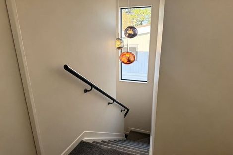 Photo of property in 95a Oreil Avenue, West Harbour, Auckland, 0618