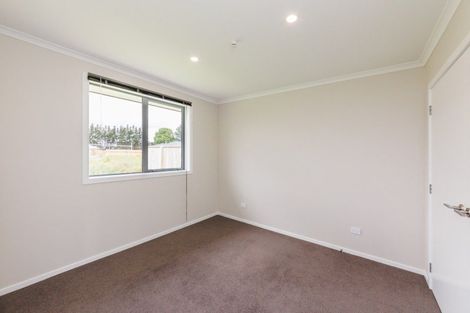 Photo of property in 35 Oldfield Lane, Marton, 4710