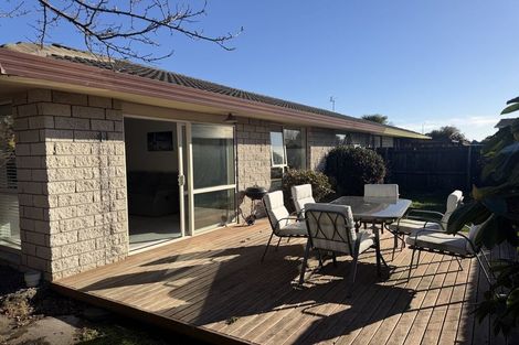 Photo of property in 2/1 Tahi Place, Belfast, Christchurch, 8051