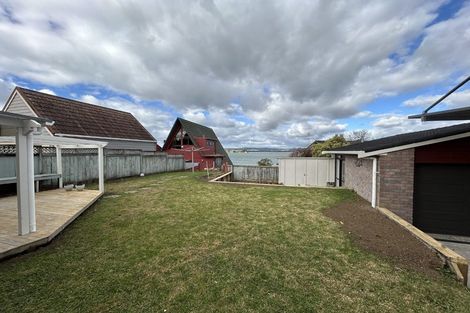 Photo of property in 58 Carnoustie Drive, Wattle Downs, Auckland, 2103