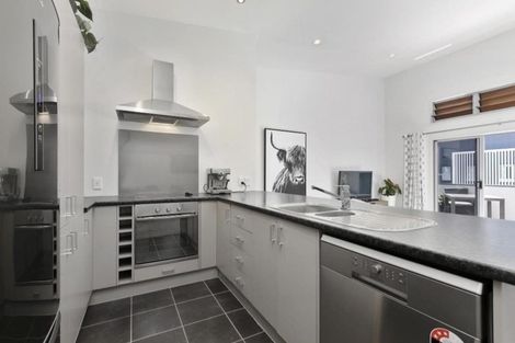 Photo of property in 40c Miro Street, Mount Maunganui, 3116