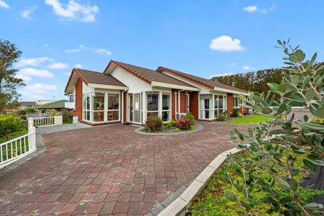 Photo of property in 32 Bayfair Drive, Mount Maunganui, 3116