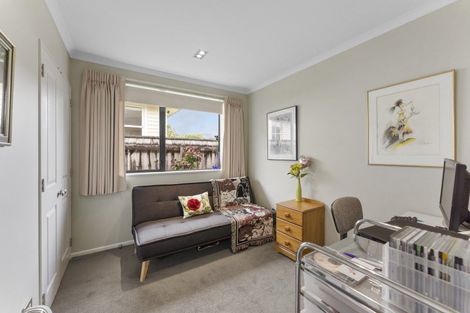 Photo of property in 5 Rongonui Street, Elderslea, Upper Hutt, 5018