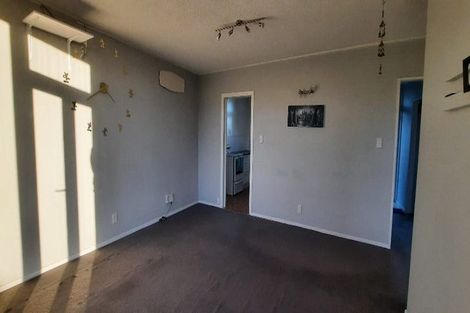 Photo of property in 23 Rangitane Street, Maupuia, Wellington, 6022