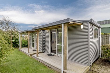 Photo of property in 13 Oldham Place, Darfield, 7510