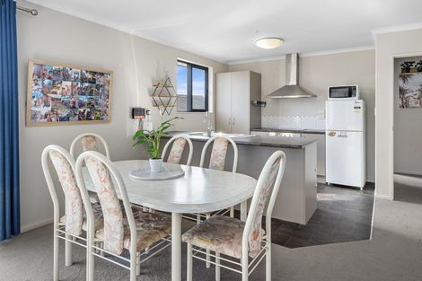 Photo of property in 11 View Street, Maungaturoto, 0520