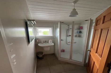 Photo of property in 118 Matatua Road, Raumati Beach, Paraparaumu, 5032