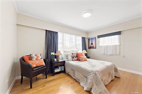 Photo of property in 2 Penders Place, Henderson, Auckland, 0610