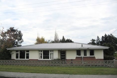 Photo of property in 11 Yare Lane, Balclutha, 9230