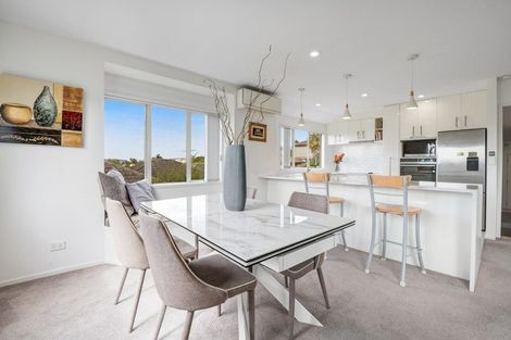 Photo of property in 69 Bluebird Crescent, Unsworth Heights, Auckland, 0632