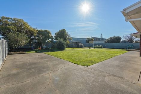Photo of property in 12a Russell Street, Feilding, 4702